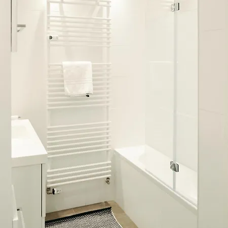 Modern & Schick In Zentrumsnaehe! Apartment