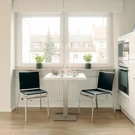 Modern & Schick In Zentrumsnaehe!